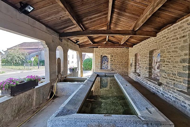 Lavoir à Aujeurres