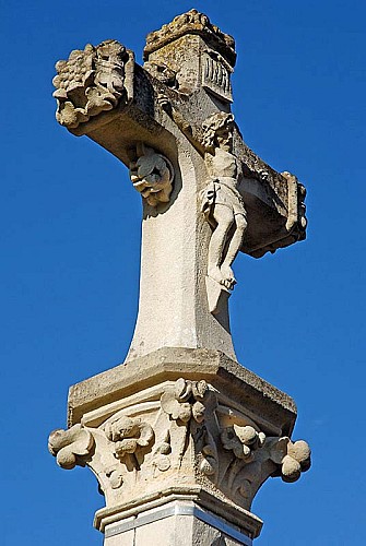 Calvaire néogothique de Charmes