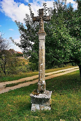 Croix à Chatoillenot