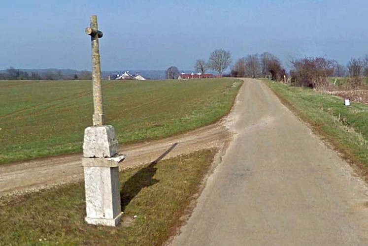 Croix à Farincourt