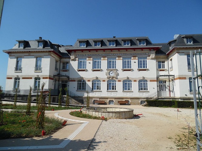 Ecole Nationale d'Osiériculture et de Vannerie - ENOV