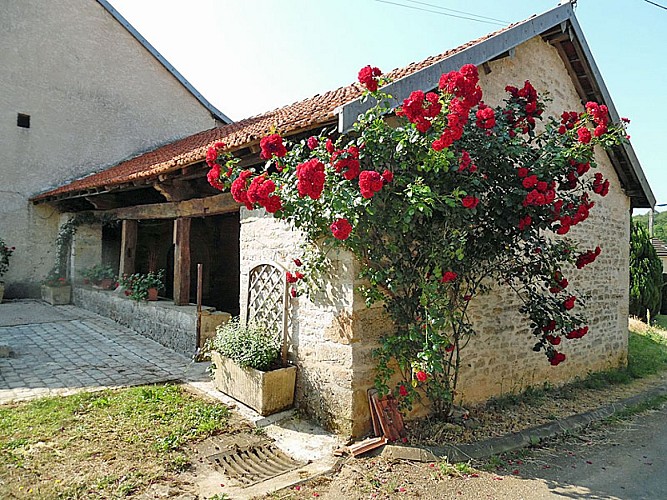 Fontaine-lavoir de Gilley