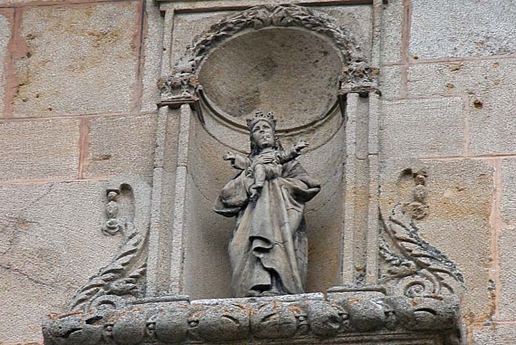 Niche rue Walferdin à Langres