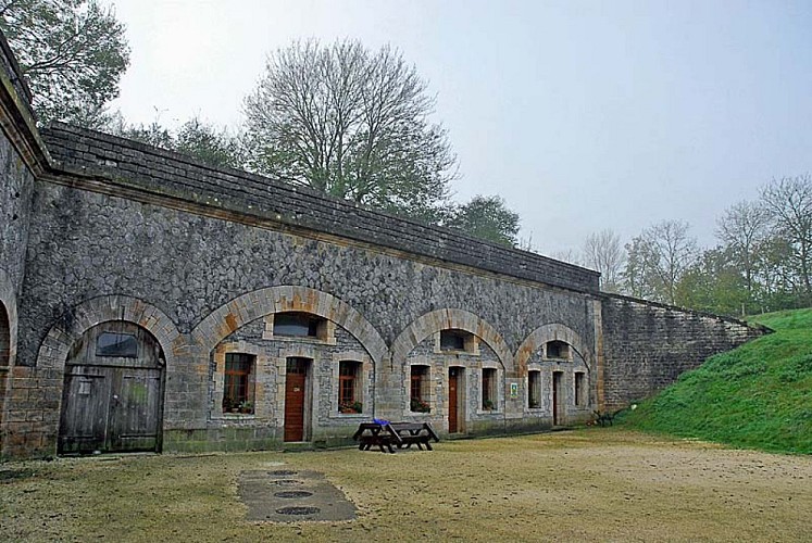 Fort de Montlandon - bâtiment de la troupe