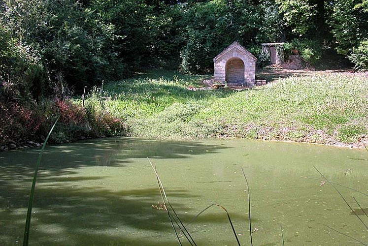 Fontaine du Matelot à Montormentier