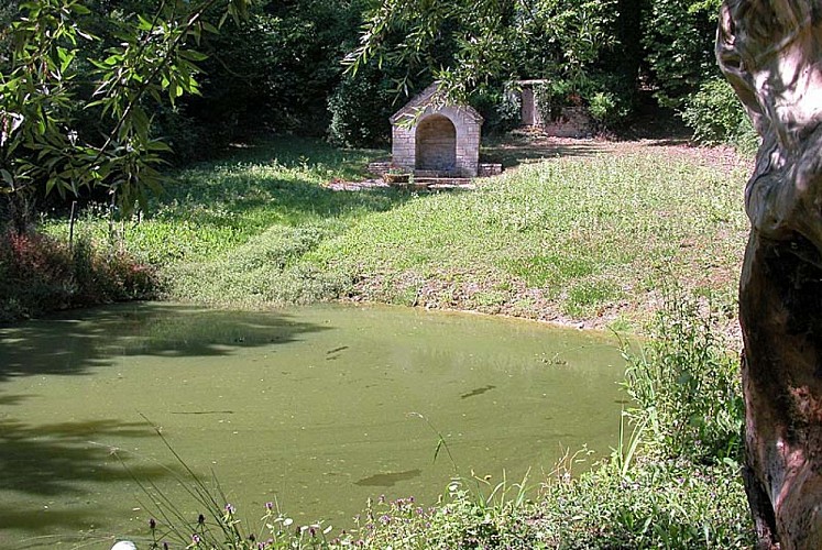 Fontaine du Matelot à Montormentier