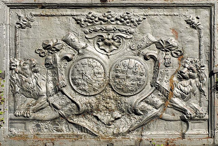 Château épiscopal de Montsaugeon