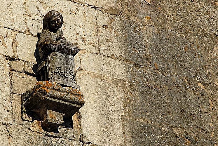 Porterie médiéval de Montsaugeon