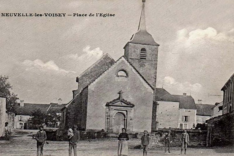 Carte postale de l'église de Neuvelle-les-Voisey