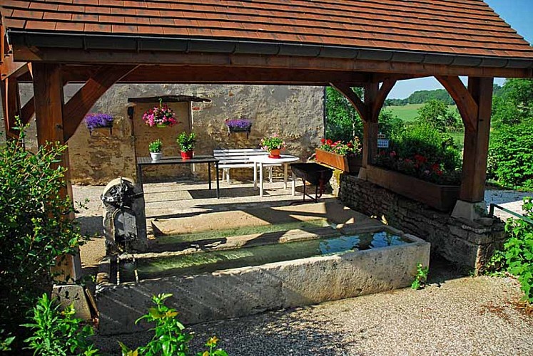 Fontaine du paquis à Orcevaux