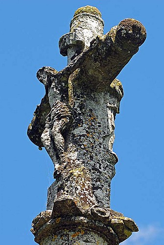 Calvaire rue du Mont à Peigney