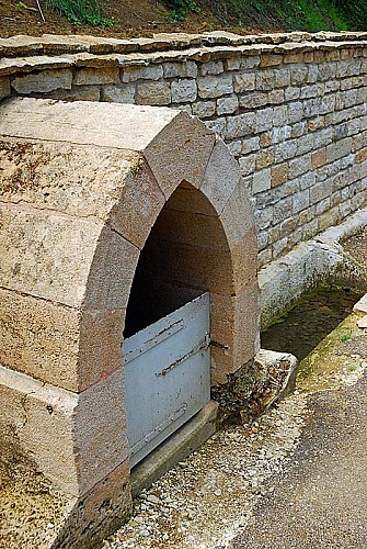 Fontaine à Peigney