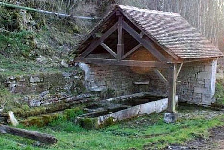 Fontaine aux clercs de Perrancey