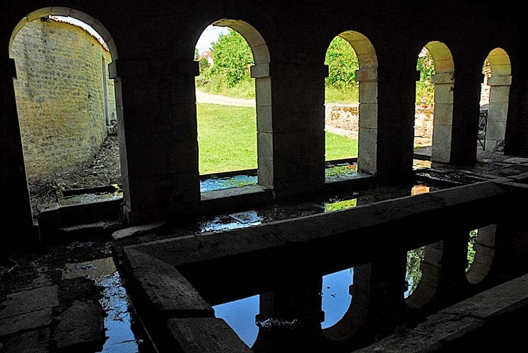 Lavoir de Perrogney-les-Fontaines