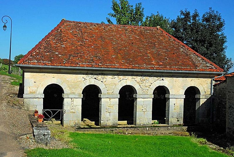 Lavoir de Perrogney-les-Fontaines
