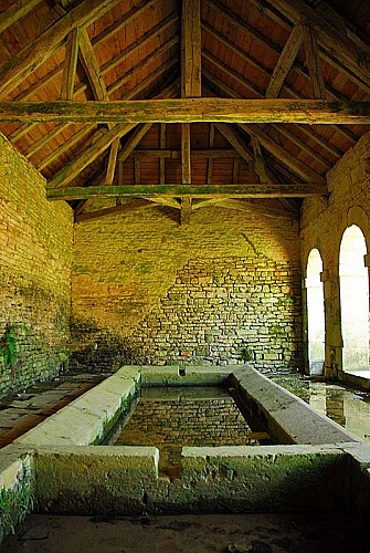 Lavoir de Perrogney-les-Fontaines