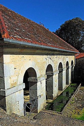 Lavoir de Perrogney-les-Fontaines