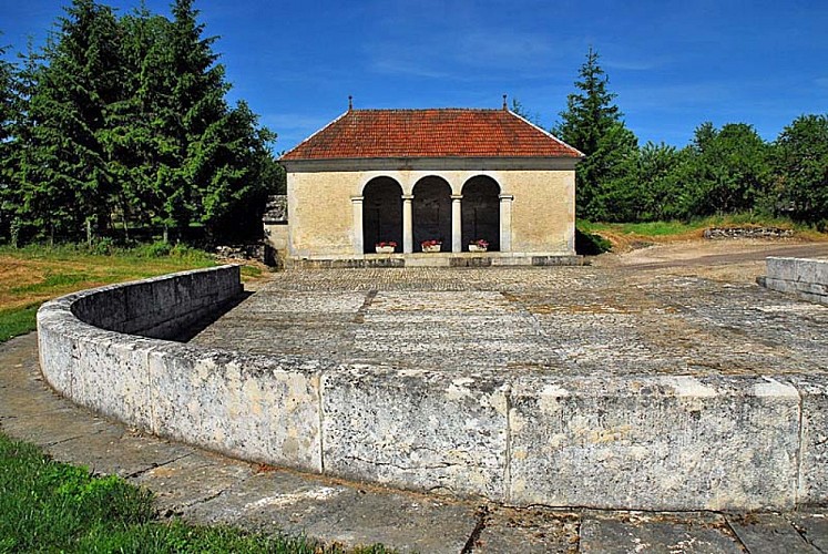 Fontaine du Mont à Perrogney-les-Fontaines