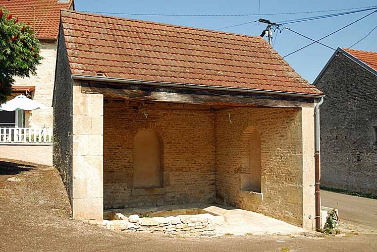 Lavoir à Poinsenot