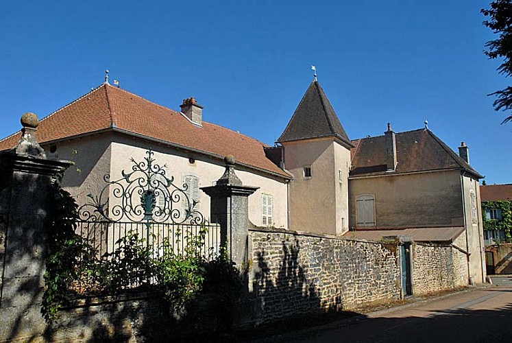 Maison forte de Rrivière-les-Fosses