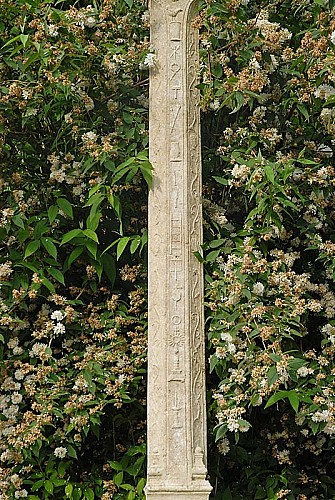 Croix à Rivière-les-Fosses