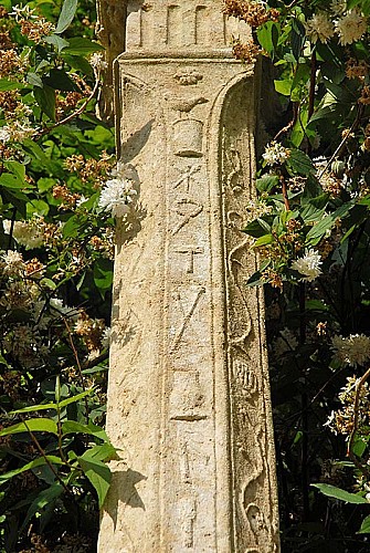 Croix à Rivière-les-Fosses