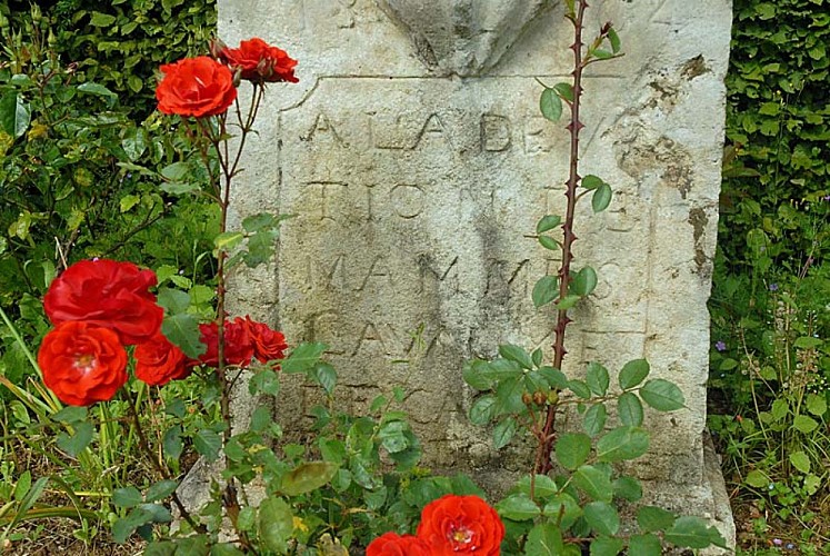 Calvaire à Rivière-les-Fosses