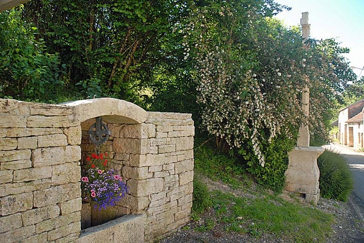 Puits de Riviere-les-Fosses