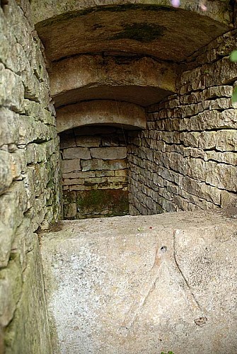 Puits de Riviere-les-Fosses