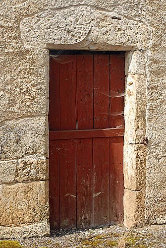 Maison à accolade à Rivière-les-Fosses
