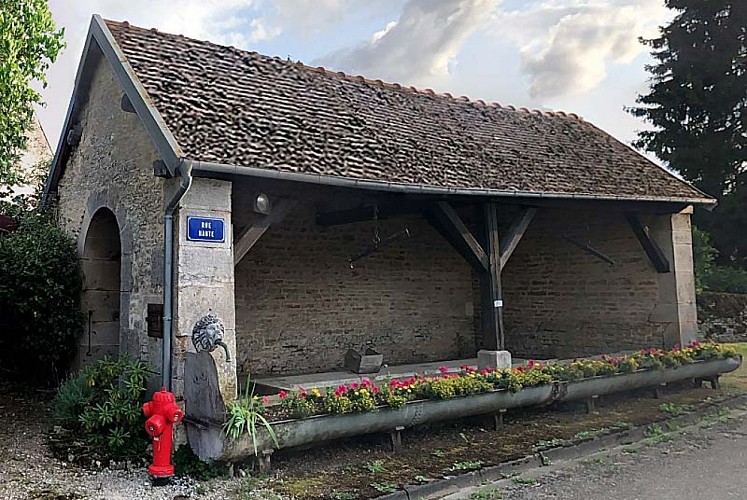 Lavoir à Rouvres-sur-Aube