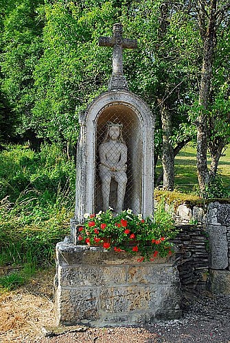 Dieu de pitié à Santenoge