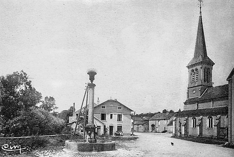 Carte postale de l'église de Vaux-sous-Aubigny