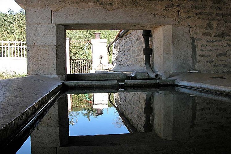 Lavoir de Villars-Montroyer