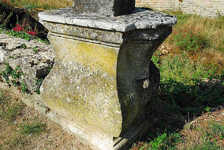 Croix de protection de Villemervry