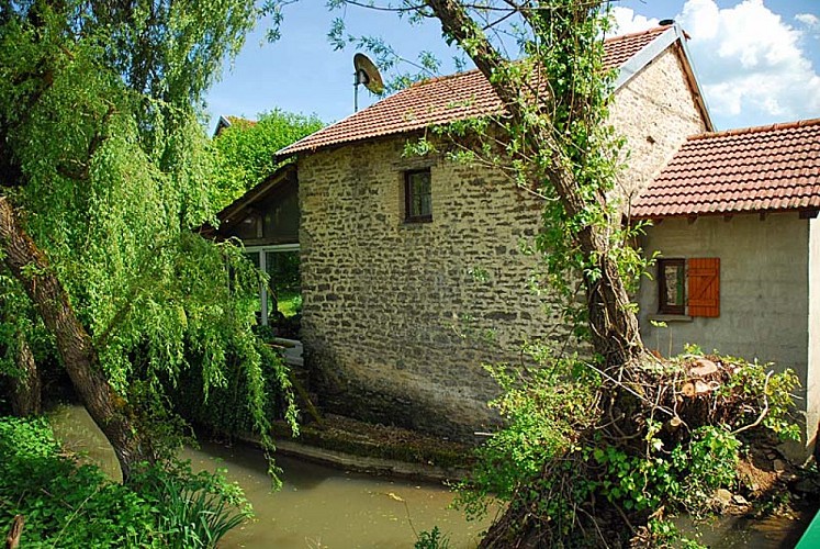 Moulin médiéval de Villemoron