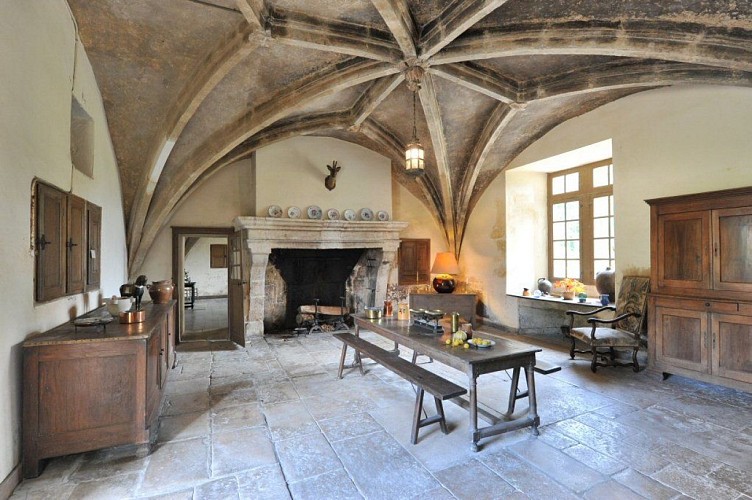 champagne 52 chateau de gudmont 4._5