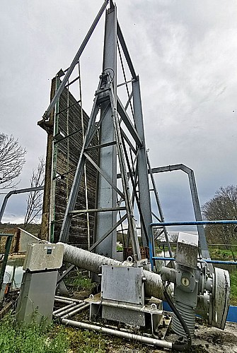 Ancien pont-levant à Condes