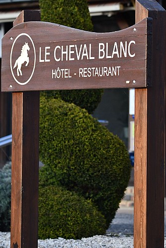 Le Cheval Blanc - Giffaumont Champaubert