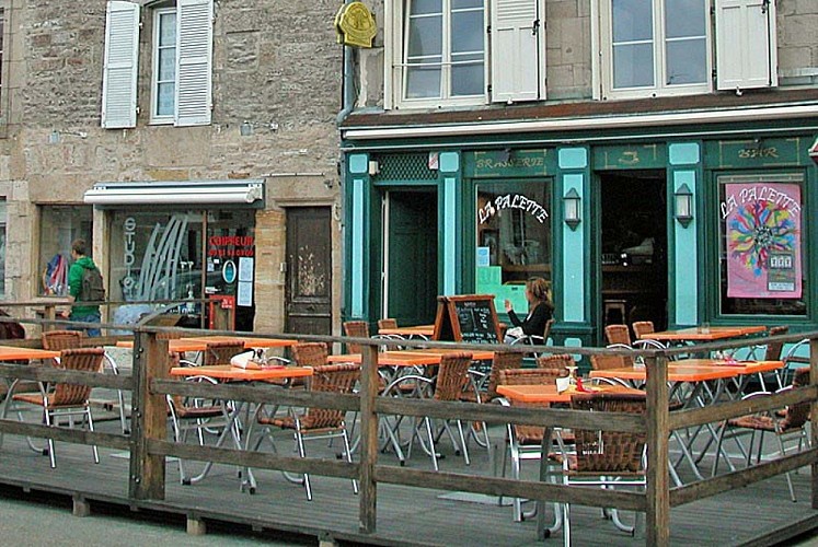 Café - bar la Palette à Langres