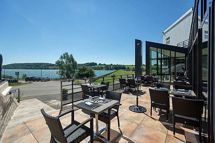 Restaurant les Voiliers - lac de la Liez