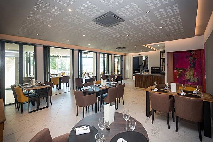 Restaurant les Voiliers - lac de la Liez