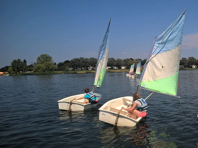 Ligue de l'Enseignement - Stage Optimist- Lac du Der