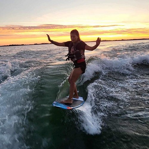 WAKESURF