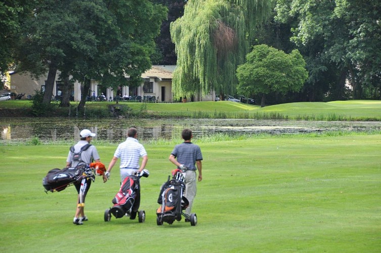 champagne 52 arc en barrois golf phl 6717._3