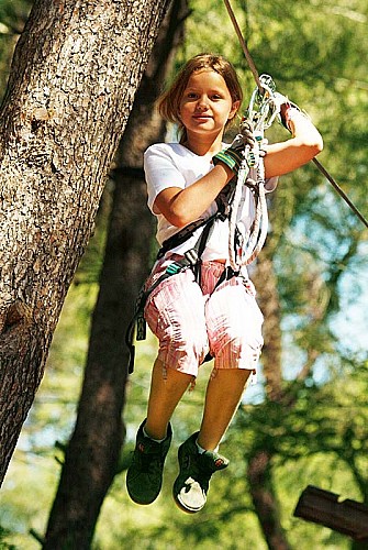 Sensation Nature - Accrobranche à Saints-Geosmes