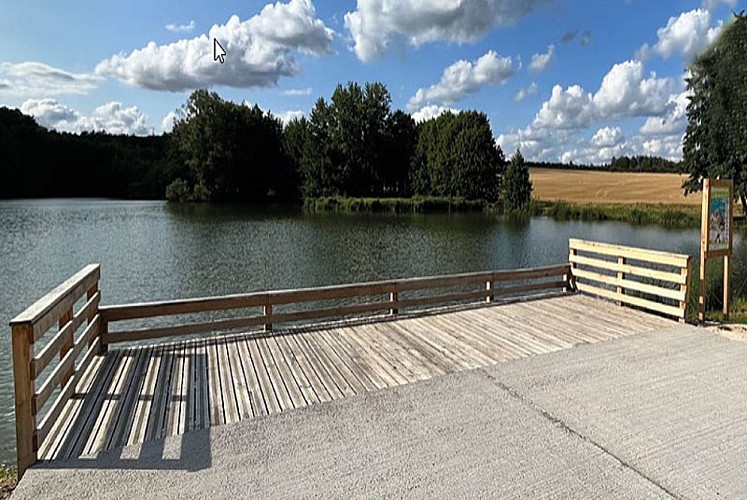 Poste de pêche pour personne en situation de handicap