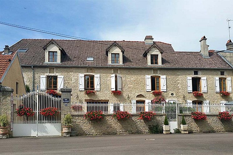Hôtel le Vauxois à Vaux-sous-Aubigny
