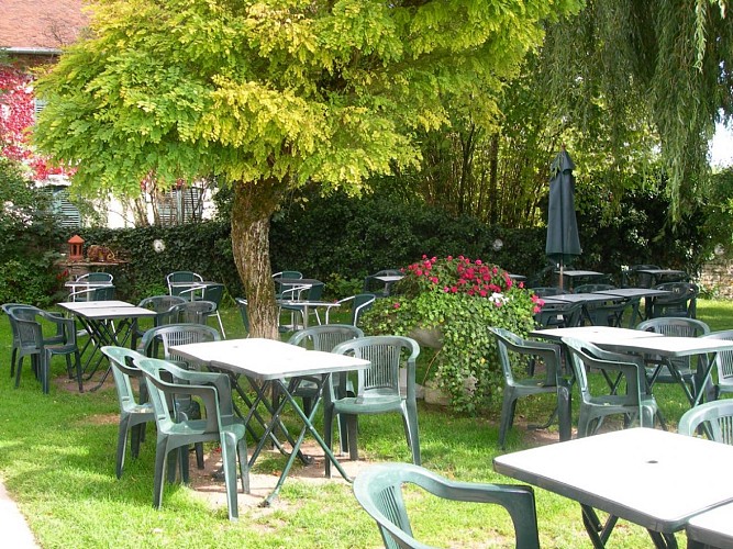 champagne 52 colombey les deux eglises la grange du relais terrasse 037._6