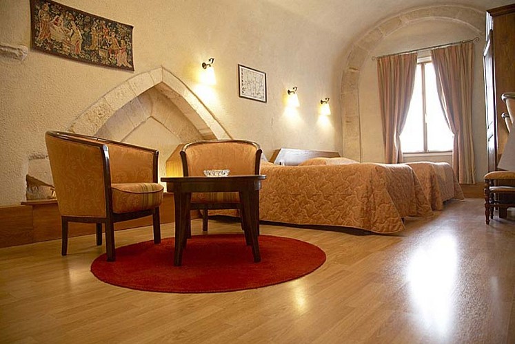 Hôtel le Cheval Blanc à Langres